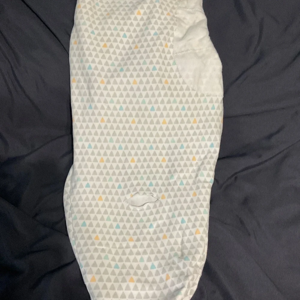 Swaddlme sleep sack size large.  K21 - Picture 4 of 5